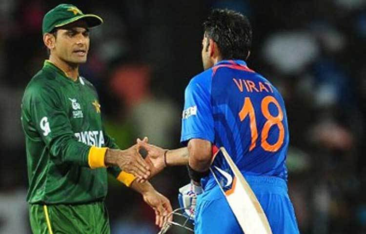 সেঞ্চুরি না পেলেও ২০১৭ চ্যাম্পিয়ন্স ট্রফির প্রথম ম্যাচে পাকিস্তানের বিরুদ্ধে ৮১ রানের অপরাজিত ইনিংস আছে বিরাটের।