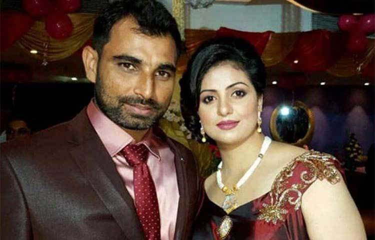 আরও একবার হাসিন বিতর্কে জড়িয়েছিলেন। হাসিন দাবি করেছিলেন, সাক্ষী ধোনির সঙ্গে তার বন্ধুত্বের সম্পর্ক ছিল। কিন্তু সেই বন্ধুত্ব প্রমাণ করতে পারেননি তিনি কখনোই।