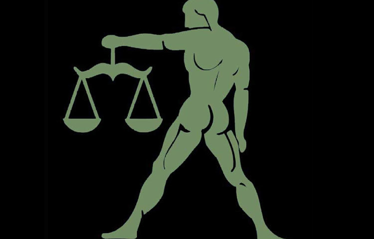 তুলা : অনেক সমস্যা ও বিপদের সম্মুখীন হবেন এ বছরে। শুভদিন শনিবার ও শুক্রবার।