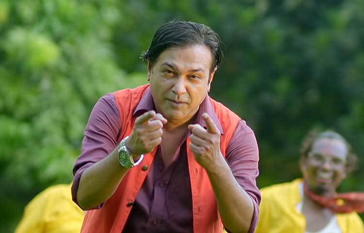 ‘নাক গলাতে চাই না মেয়ে মন গলাতে চাই, আমি শুধু তোমার মতো একটা তুমি চাই’ এমন কথায় আসিফ আকবর গেয়েছেন নতুন গান ‘দিল দিওয়ানা’।