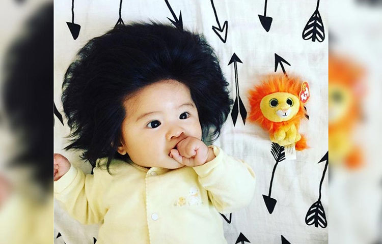 অনেকেই মনে করছেন, বেবি চাকো তার মাথার চুলের জন্যই বিখ্যাত হয়ে গিয়েছে।