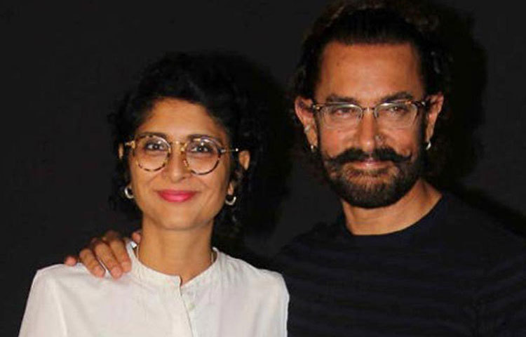 আমির খান : ছোটবেলার প্রেমিকা রীনার সঙ্গে ১৯৮৭ সালে সাত পাকে বাঁধা পড়েন আমির। তবে ২০০২ সালে সেই বিয়ে ভেঙে যায়। পরে আমির বিয়ে করেন কিরণ রাওকে। দ্বিতীয় বিয়ের পর বলিউডের হার্টথ্রব কিন্তু খুব ভাল আছেন।