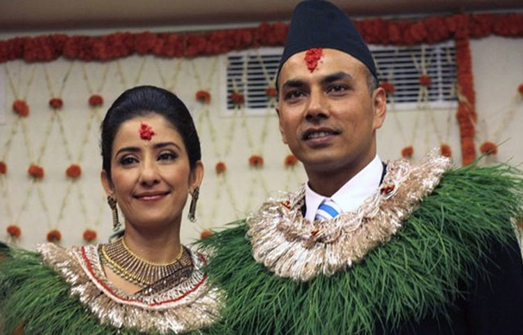 মনীষা ও সম্রাট দহলের বিয়ে স্থায়ী হয়েছিল মাত্র ২ বছর।