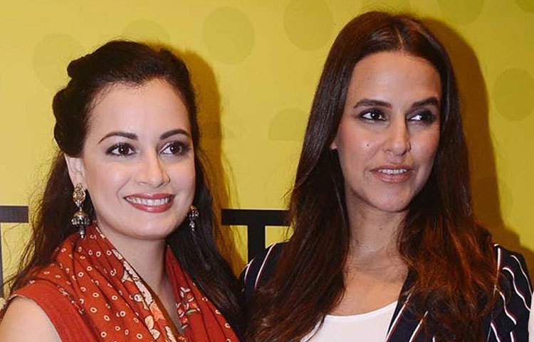 দিয়া মির্জা ও নেহা ধুপিয়া : সামাজিক কাজকর্ম থেকে শপিং সবটাই এক সঙ্গে করতে পছন্দ করেন এই দুই নায়িকা।