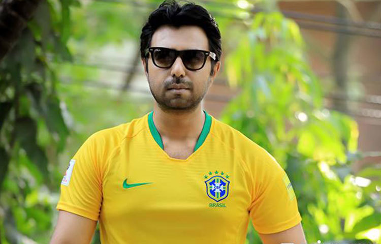 ব্রাজিল দলেরর জন্য শুভ কামনা জানিয়েছেন অপূর্ব।