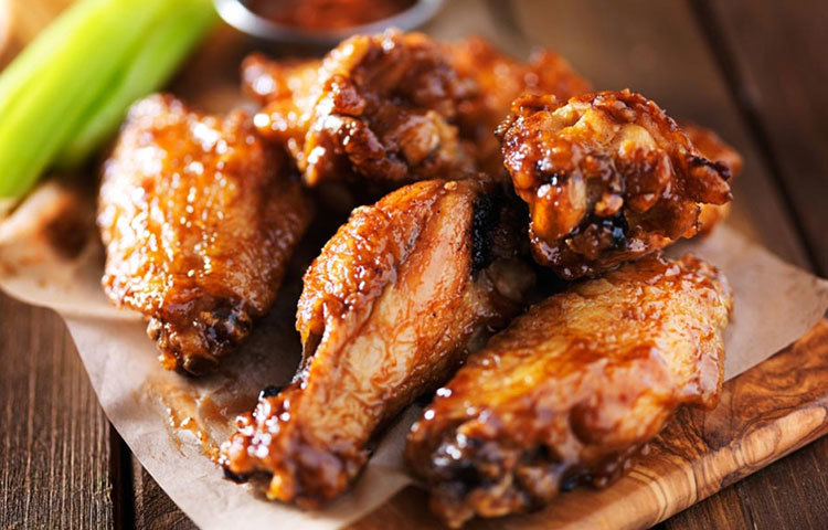 ব্রয়লার মুরগিতে অ্যান্টিবায়োটিকের প্রভাব থাকার ফলে মানুষের শরীরে অ্যান্টিবায়োটিক-রেজিসট্যান্ট ব্যাকটেরিয়ার প্রভাব কমে যায়।