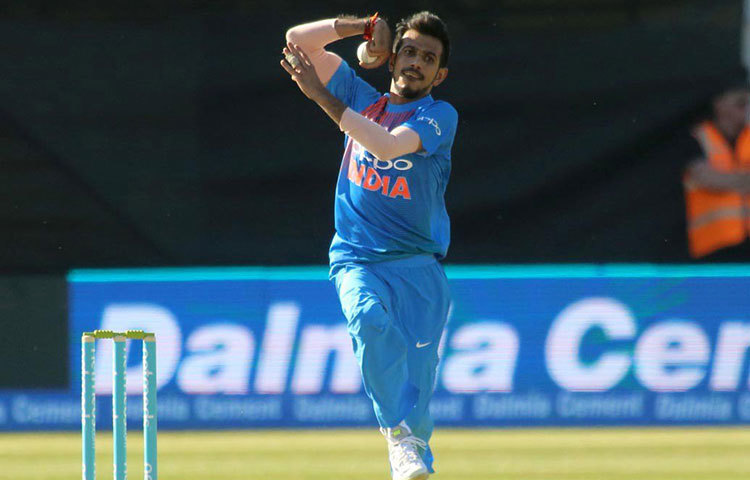 কুলদীপ যাদব : ২১ রানে ৪ উইকেট নিয়ে গত ম্যাচে সেরা হয়েছেন এই চায়নাম্যান। সরিজ হোয়াইটওয়াশে আজ নজরে থাকবেন কুলদীপ।