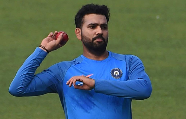 রোহিত শর্মা : আইপিএলে তেমন ছন্দে না থাকলেও কলোম্বোয় বাংলাদেশের বিরুদ্ধে শেষ দুই আন্তর্জাতিক টি-টোয়েন্টিতে রান পেয়েছেন। ইনিংসের শুরুতে তাই রোহিতের থাকাটা পাকা।