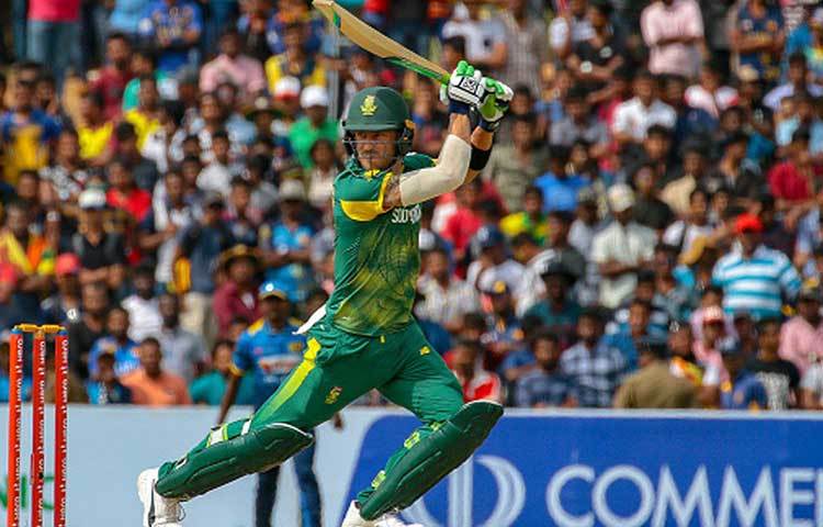 ফ্যাফ ডু প্লেসি : দক্ষিণ আফ্রিকার অধিনায়ক কিন্তু প্রথম তিন জনের থেকে বেশ কিছুটা কম বেতন পান। তার মাসিক বেতন ২৫.১ লাখ টাকা।