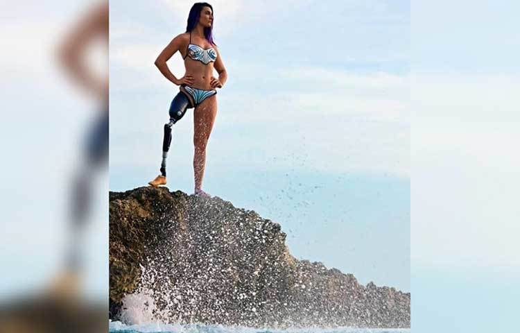 ১৯৯৬ সালের ২২ জানুয়ারি জন্মগ্রহণ করেন তারকা জিমন্যাস্ট ব্রেন্না হাকাবি।