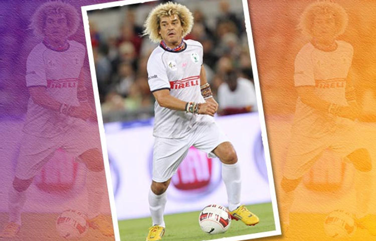 কার্লোস ভালদেররামা তিনি কলম্বিয়ার ফুটবলার।