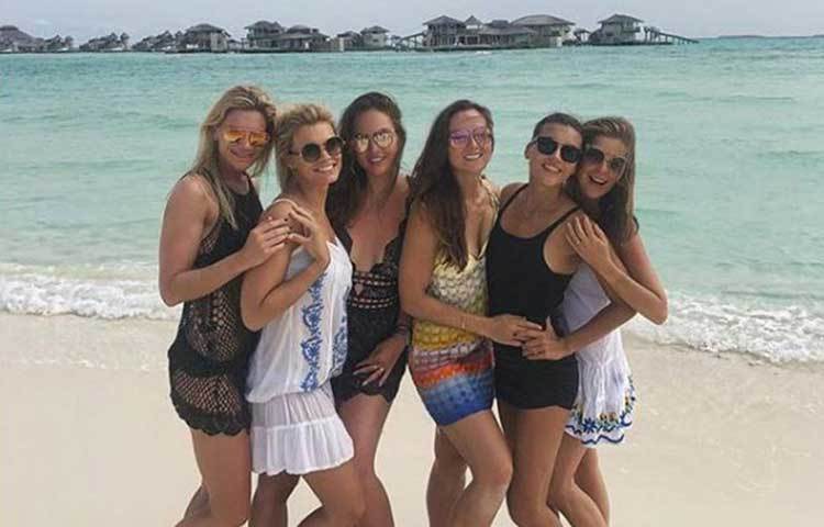 অন্য একটি সংবাদমাধ্যম দাবি করেছে, এই বছরের শুরুতে সারার সঙ্গে বিচ্ছেদ হয়ে গিয়েছে লুকাকুর।