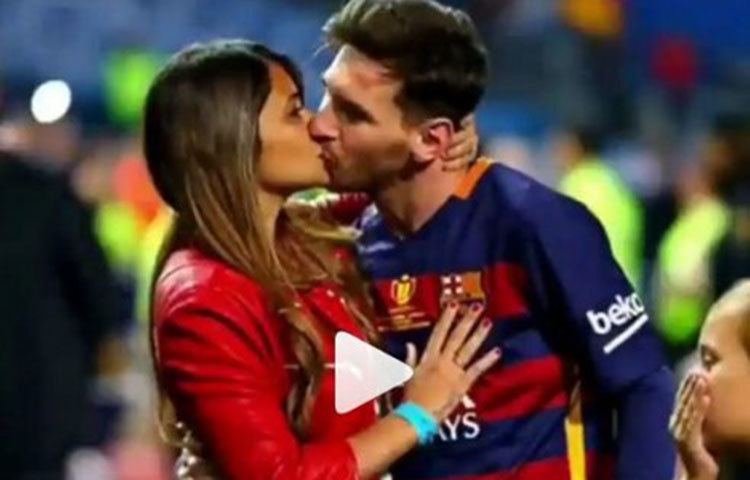 সোশ্যাল মিডিয়ায় মেসি ও আন্তোনেলার চুম্বনের বেশ কয়েকটি ছবি আছে।