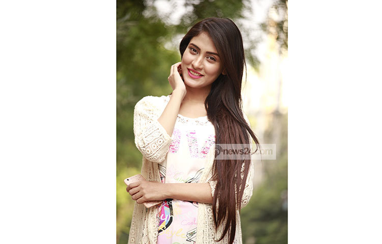 অভিনয়ই মেহজাবিনের ধ্যান-জ্ঞান। মানসম্পন্ন কাজ করেই তিনি দর্শকের কাছে আলোচনায় থাকতে চান।