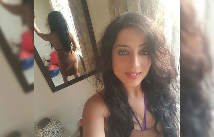 মাহির প্রথম পছন্দ চলচ্চিত্র নয়।