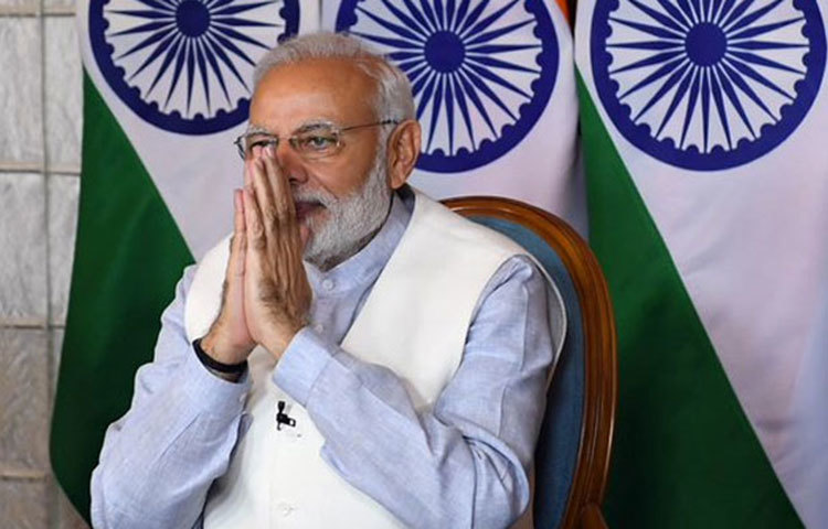 নরেন্দ্র মোদির হাতে নগদ রয়েছে প্রায় ৫০ হাজার টাকা।