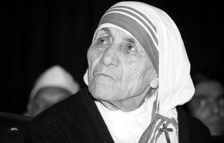 ১৯৯৭ সালের ৫ সেপ্টেম্বর মাদার তেরেসা ইহলোক ত্যাগ করেন। ১২৬ দেশে ৪০০০ সিস্টার ৩০০ ব্রাদার মোট ৬১০ টি মিশনে তখন তার অসমাপ্ত কাজে ব্রতী, সেবায় মশগুল।