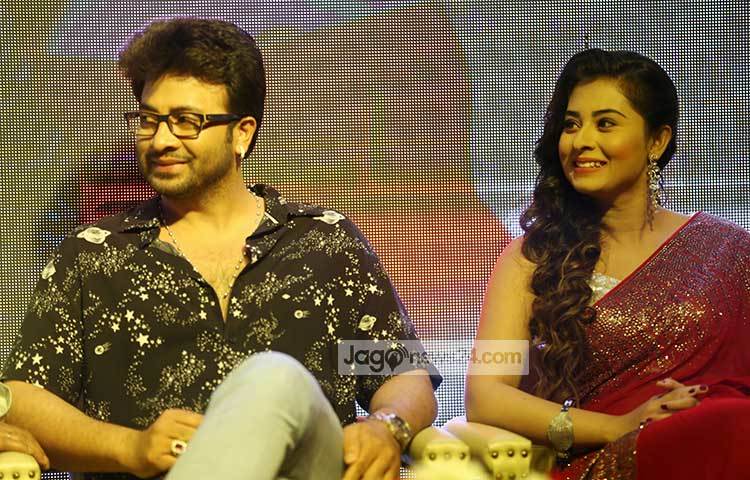 শাকিব-বুবলী অভিনীত ছবিটি পরিচালনা করবেন শাহীন সুমন। ছবি : মাহবুব আলম