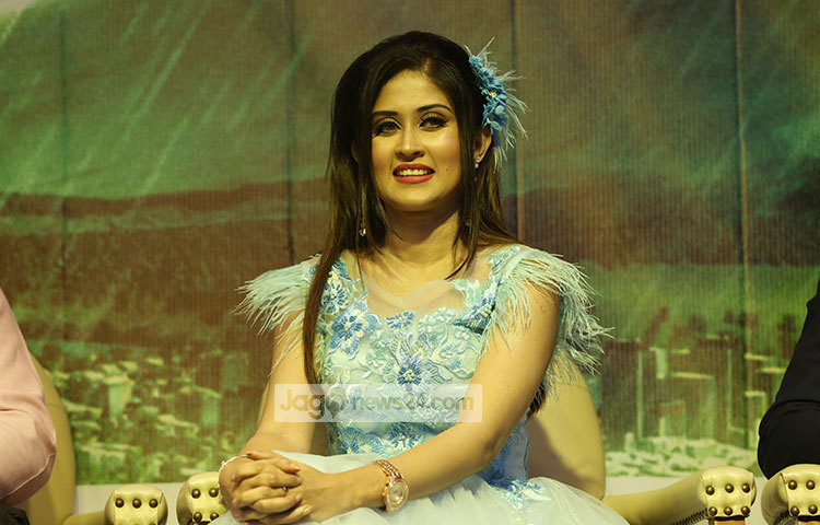 শাকিবের এবারের ছবির নতুন নায়িকা হলেন রোদেলা জান্নাত। ছবি : মাহবুব আলম