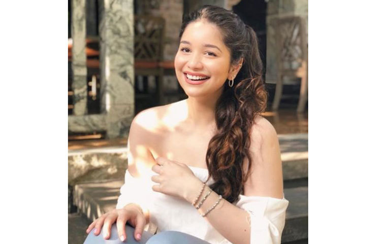 সম্প্রতি আকাশ আম্বানি ও শ্লোক মেহেতার বিয়েতে নজরকাড়েন সারা।