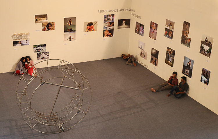 ১৮তম দ্বি-বার্ষিক এশীয় চারুকলা প্রদর্শনী শেষ হবে ৩০ সেপ্টেম্বর। ছবি : মাহবুব আলম