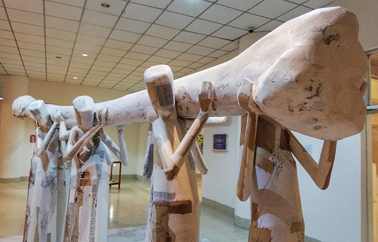 বিশ্বের ৬৮ দেশের চারুশিল্পীরা এ শিল্পযজ্ঞে অংশগ্রহণ করেছে। ছবি : মাহবুব আলম