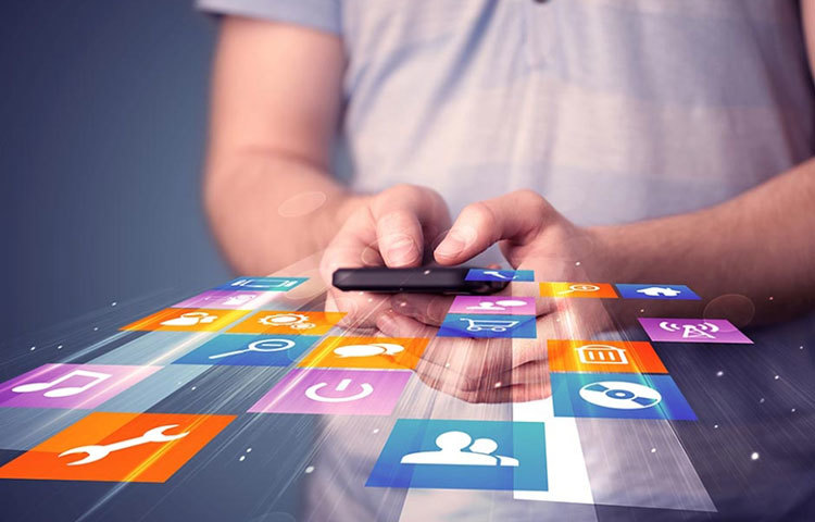 যেখান থেকে সেখান থেকে অ্যাপ ডাউনলোড না করাই ভালো। এতে মোবাইল ফোনের ক্ষতি হওয়ার সম্ভাবনা থাকে।