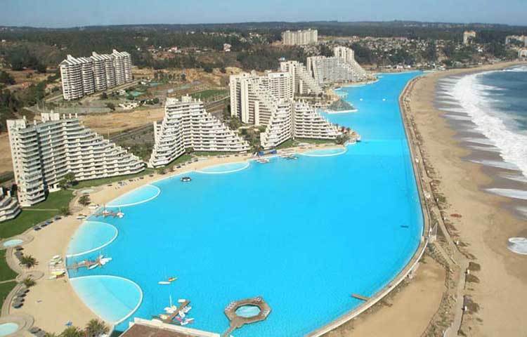 ২০০৬ সালের ডিসেম্বরে গিনেস বুক অফ ওয়ার্ল্ড রেকর্ডসের তরফে চিলির এই পুলটিকে বৃহত্তম বলে ঘোষণা করা হয়েছে।