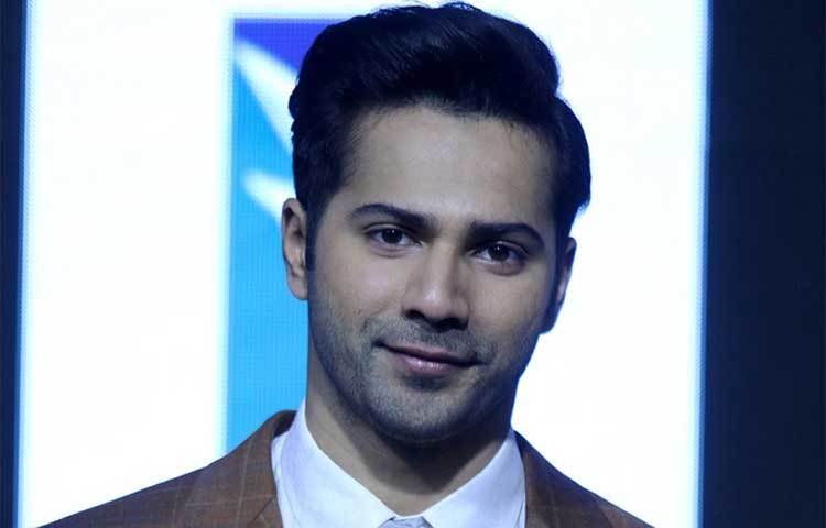 বরুণ ধওয়ান, ডাকনাম পাপ্পু।