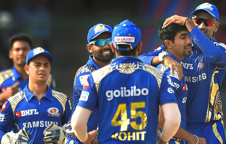 ফেয়ার প্লে : এই পুরস্কারটি পেয়েছে গত বারের চ্যাম্পিয়ন মুম্বাই ইন্ডিয়ান্স।