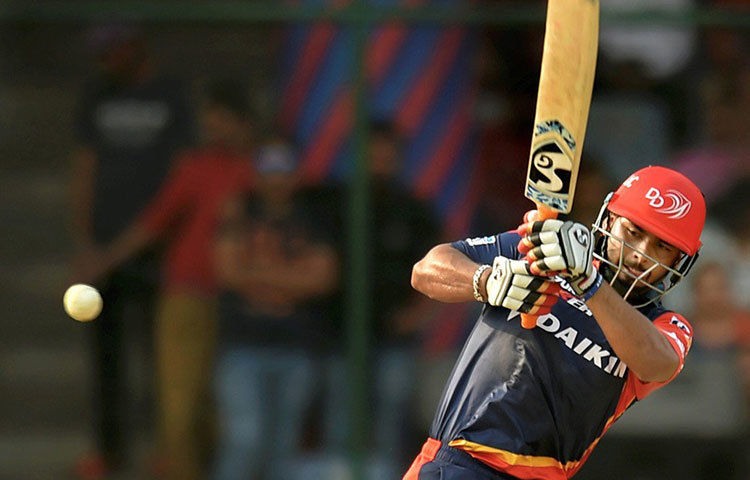 এমার্জিং প্লেয়ার অব দ্য সিজন : এই পুরস্কারটিও পেয়েছেন দিল্লির তরুণ ব্যাটসম্যান ঋষভ পন্থ। ১৪ ম্যাচে ৬৮৪ রান করেছেন তিনি।