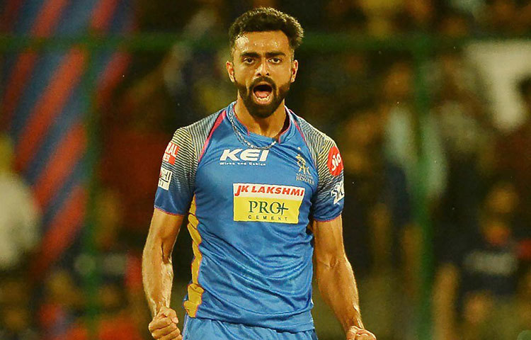 জয়দেব উনাদকট : সাড়ে ১১ কোটির বোলার এখনও সেইভাবে জ্বলে ওঠেননি। তবে আজ পিচের সাহায্য পেলে অন্য উনাদকটকে দেখা যেতেই পারে।