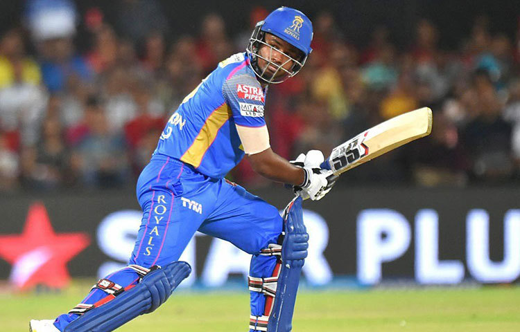 সঞ্জু স্যামসন : গত ম্যাচে রান পাননি। টুর্নামেন্টের প্রথম দিকে যে দুর্দান্ত ফর্মে ছিলেন, সেই ফর্মের ধারেকাছেও নেই সঞ্জু। তবে আজ প্রথম একাদশে থাকছেন তিনি।