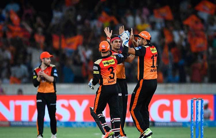 ভুবনেশ্বর কুমার, সিদ্ধার্থ কল, রশিদ খান, শাকিব-আল-হাসানরা প্রত্যেক দলকে সমস্যায় ফেলেছে। সেটা মাথায় রাখা দরকার ছিল।