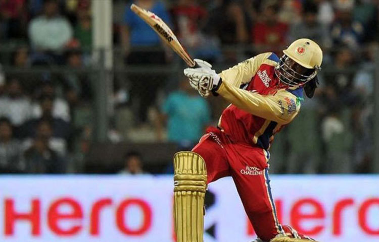 ২০১১ সালে আইপিএলে ক্রিস গেইলের কাছে টার্নিং পয়েন্ট। কেকেআর থেকে গেইলকে ছেড়ে দেওয়া হয়। কোনো দল তাকে কিনতে না চাইলেও, ডির্ক ন্যান্সের চোটের কারণে গেইলকে নেয় রয়্যাল চ্যালেঞ্জার ব্যাঙ্গালুরু।