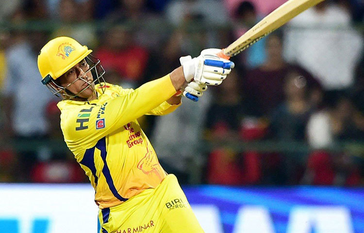 ২৫ এপ্রিল ২০১৮। ২০৬ রানের লক্ষ্য নিয়ে খেলতে নেমে ৩৪ বলে ৭০ করে কোহালিদের হারান মহেন্দ্র সিংহ ধোনি।