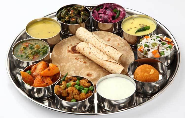 সুখাসনে বসলে শরীরে রক্ত সঞ্চালন ভাল হয়। যার ফলে শরীরে অতিরিক্ত এনার্জি পাওয়া যায়।