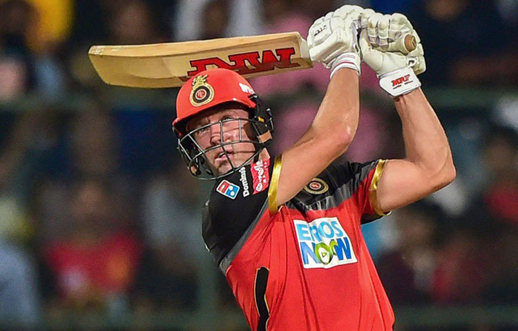 এবি ডেভিলিয়ার্স : ভাইরাল জ্বরে কাবু হয়ে দু’টি ম্যাচ খেলতে পারেননি। আজ তার কাছ থেকে একটা বিধ্বংসী ইনিংস চাইবে বেঙ্গালুরু।