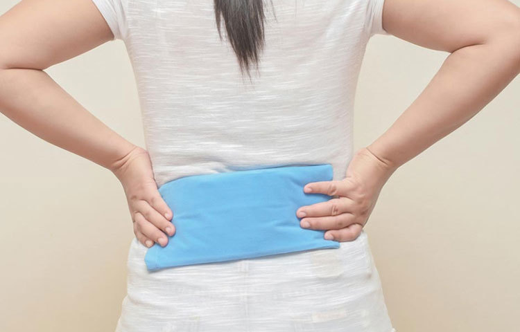 সেঁক : চিকিৎসকের পরামর্শ অনুযায়ী, সেঁক দিন।