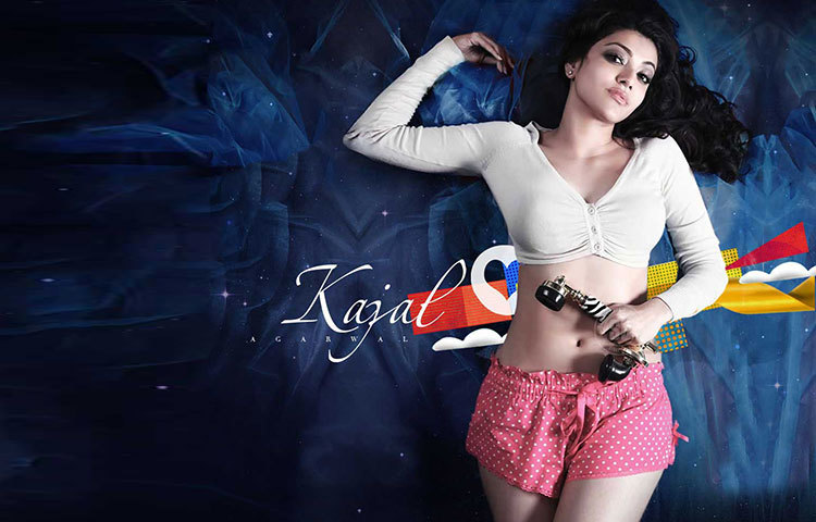 চলচ্চিত্রের পাশাপাশি তিনি মঞ্চেও অভিনয় করছেন।