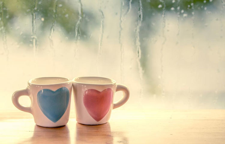 কোনও ব্যাপারে নিজে সিদ্ধান্ত নিতে না পারলে, আপনার কাছেই আসবেন তিনি। অর্থাৎ, তার সব কিছুই তিনি শেয়ার করতে পছন্দ করেন শুধু আপনার সঙ্গে।