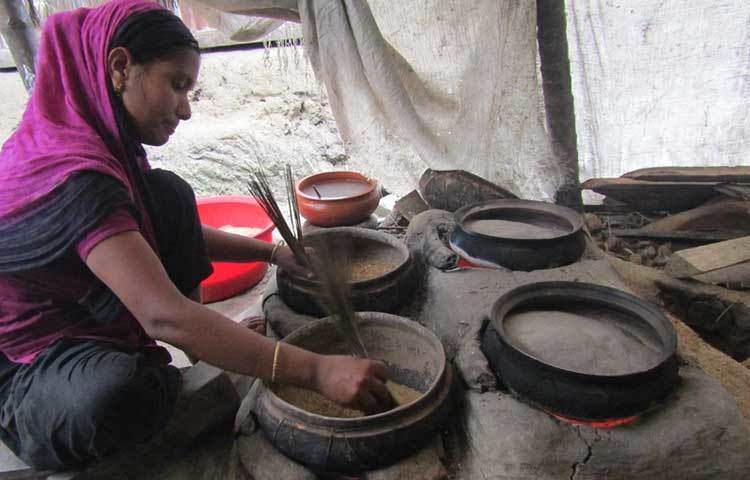 রাসায়নিক দ্রব্য ব্যবহার ছাড়া এসব মুড়ি এখন বরিশাল, ঢাকা ও ফরিদপুরসহ দেশের বিভিন্ন স্থানে প্রসিদ্ধ।