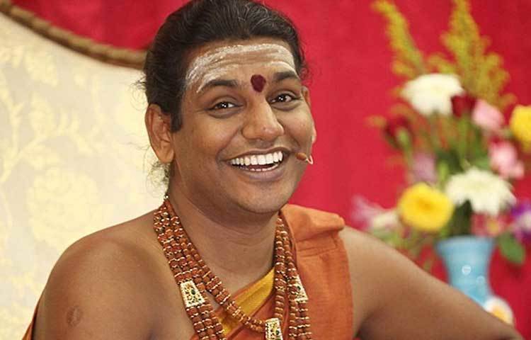 নিত্যানন্দ : একাধিক ধর্ষণ ও শ্লীলতাহানির অভিযোগে ২০১২ সালের জুনে বেঙ্গালুরুর আশ্রম থেকে ধর্মগুরু নিত্যানন্দকে গ্রেফতার করে পুলিশ। এক তামিল নায়িকার সঙ্গে যৌন সম্পর্কের ভিডিও সামনে আসায় তাকে নিয়ে প্রবল বিতর্ক হয়।