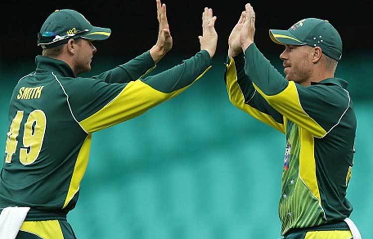 পাকিস্তানের বিরুদ্ধে সিরিজ : পাকিস্তানের বিরুদ্ধে অক্টোবরে টেস্ট, একদিনের আন্তর্জাতিক, টি-২০ ম্যাচ খেলবে অজিরা। সেখানেও অস্ট্রেলিয়া পাবে না স্মিথ এবং ওয়ার্নাকে।