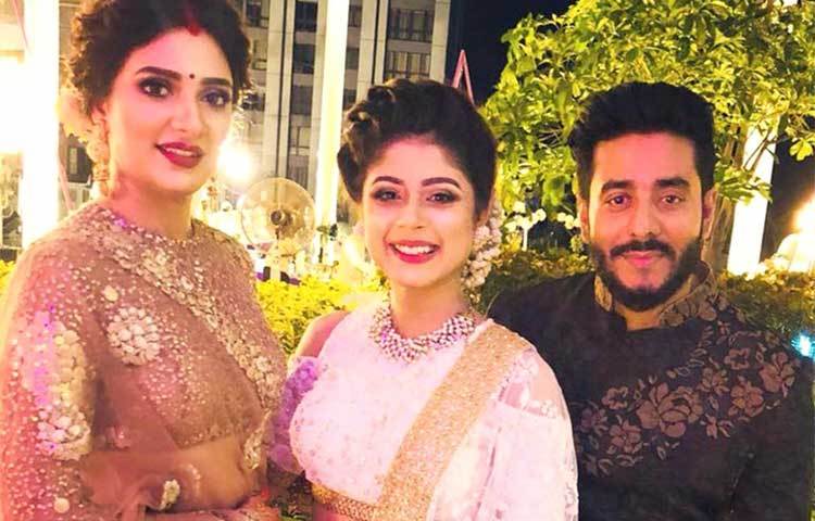 শুভশ্রী গঙ্গোপাধ্যায়, অদ্রিজা রায় ও রাজ চক্রবর্তী।