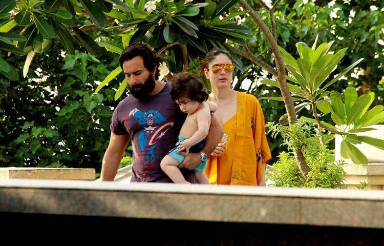 গাছের ছায়া ও হালকা বাতাসে কিছুটা শীতল হয়েছে তৈমুর।