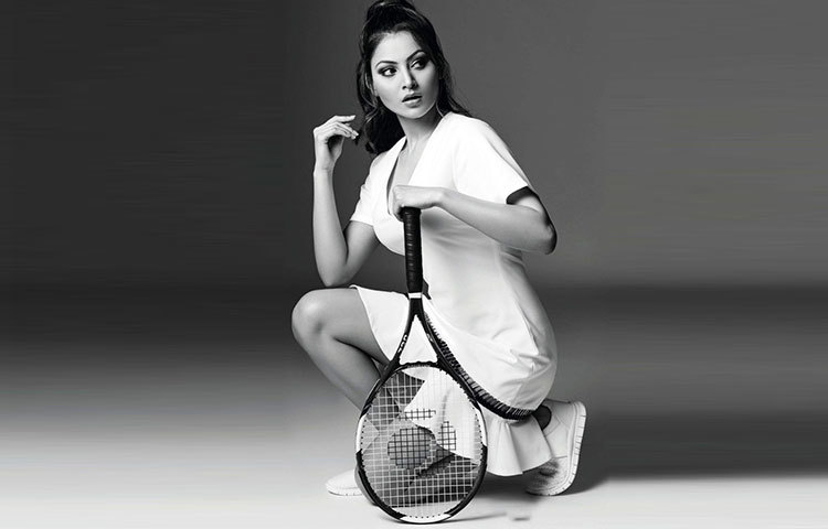 ২০১৩ সালে সিং স্যাব গ্রেট সিনেমার মাধ্যমে বলিউডে পা রাখেন উর্বশী।