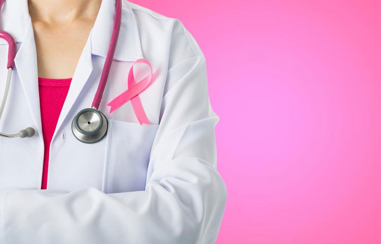 ম্যামোগ্রাম : বিশ্বজুড়ে মহিলাদের মৃত্যু সংখ্যা বাড়ছে ব্রেস্ট ক্যানসারে। তবে রোগের শুরুতেই তা ধরা পড়লে মৃত্যু আটকানো যায়। তাই ম্যামোগ্রাম অবশ্যই করানো উচিত চিকিৎসকের পরামর্শ নিয়ে।