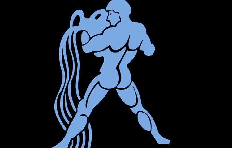 কুম্ভ : একজন অ্যাকুয়ারিয়ানকে ডেট করা খুব চমকপ্রদ ব্যাপার। এদের কে যে কোনও গোপন কথা বিশ্বাস করে বলা যায়। এদের বিশ্বাস জয় করা সময়সাপেক্ষ ব্যাপার।