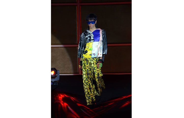 সম্প্রতি একাডেমিয়া ইতালিয়ানা বিশ্ববিদ্যালয়ের আয়োজনে থাইল্যান্ডের এইম স্টার নেটওয়ার্ক কনভেনশন সেন্টারে বাংলাদেশের আনাইতার আন্তর্জাতিক ফ্যাশন শো অনুষ্ঠিত হয়েছে।